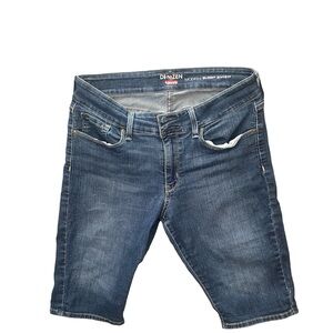 - Levi's Denizen Women's Size 14  Blue Denim Modern skinny Shorts